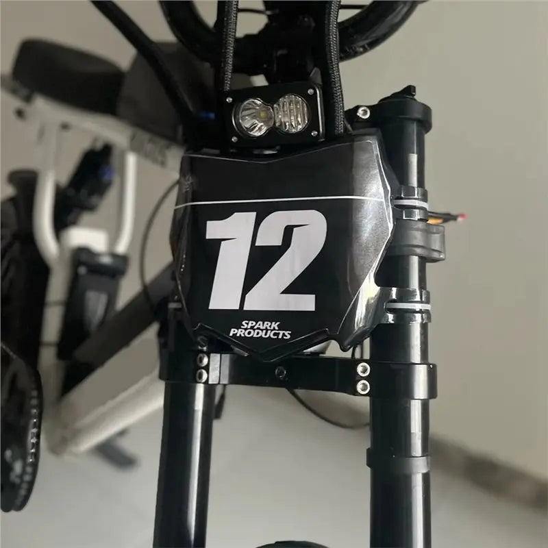 Glossy Motoctuz style plate