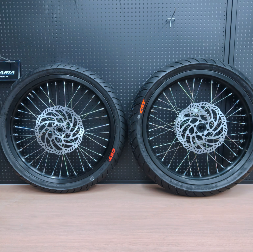 17" Inch Surron Light bee X CST Supermoto Wheel Set